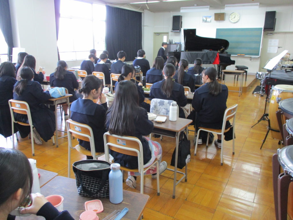 ランチコンサート１